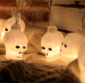 Halloween Battery Remote Control USB LED String Lights (Option: Small skull-1.5meters 10lights warm whit)